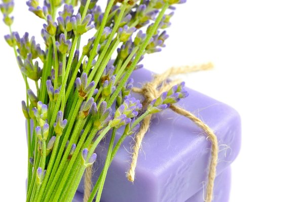 Découvrez l'art de la savonnerie artisanale de Provence